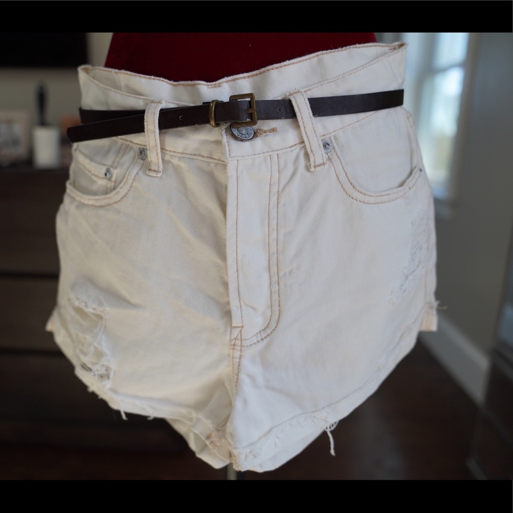 BDG shorts distressed and button fly detail